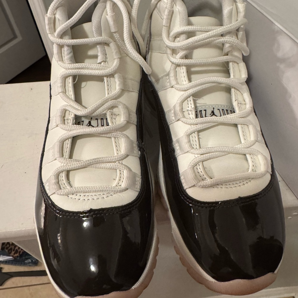 Air Jordan Retro 11 Sneakers - White and Black